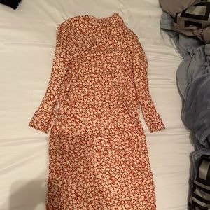 Super cute floral dress